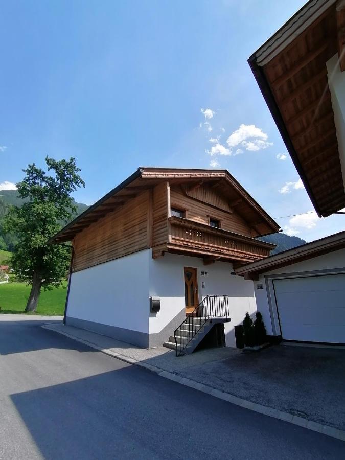 רמסאו אים זילרטל Ferienhaus Andrea מראה חיצוני תמונה